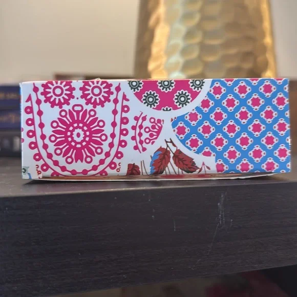 NIB! Taylor Swift  ‘Lover’ Camper Ornament! - Picture 3 of 3